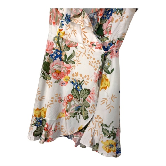 Anthropologie Indikah summer floral wrap dress with short flutter sleeves size 8 - Picture 4 of 7